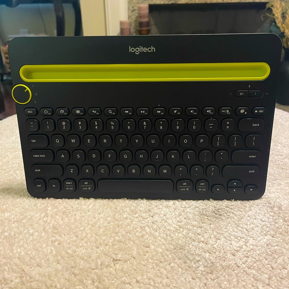 Logitech K480 computer laptop keyboard